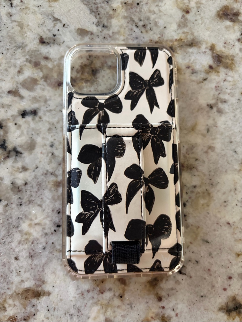 Walli iPhone 13 case